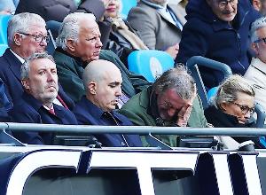 曼联总监：过去7年，蒂莱曼斯一直都是英超最出色的中场之一
